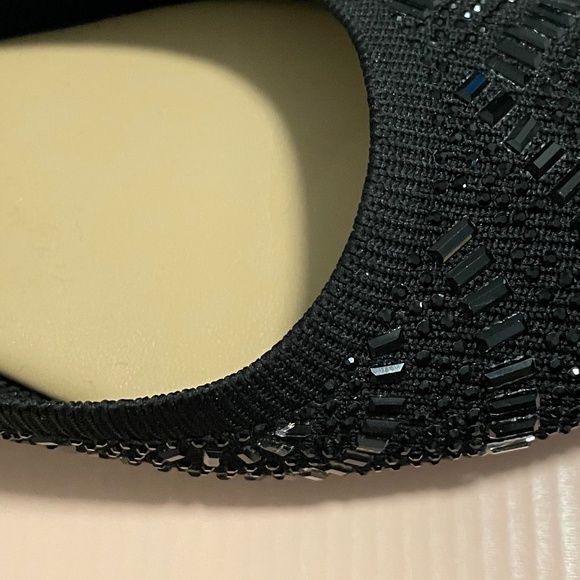 Women’s shoes - Picture 1 of 8